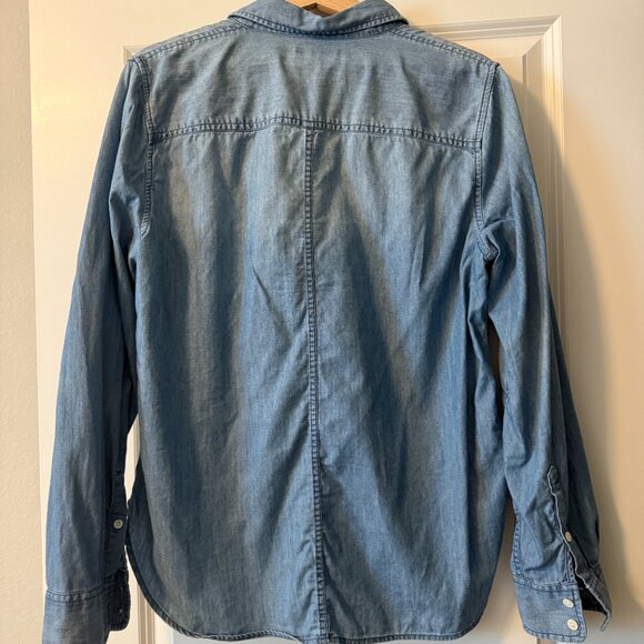 J Crew Relaxed Chambray Button Down Shirt - Picture 3 of 3